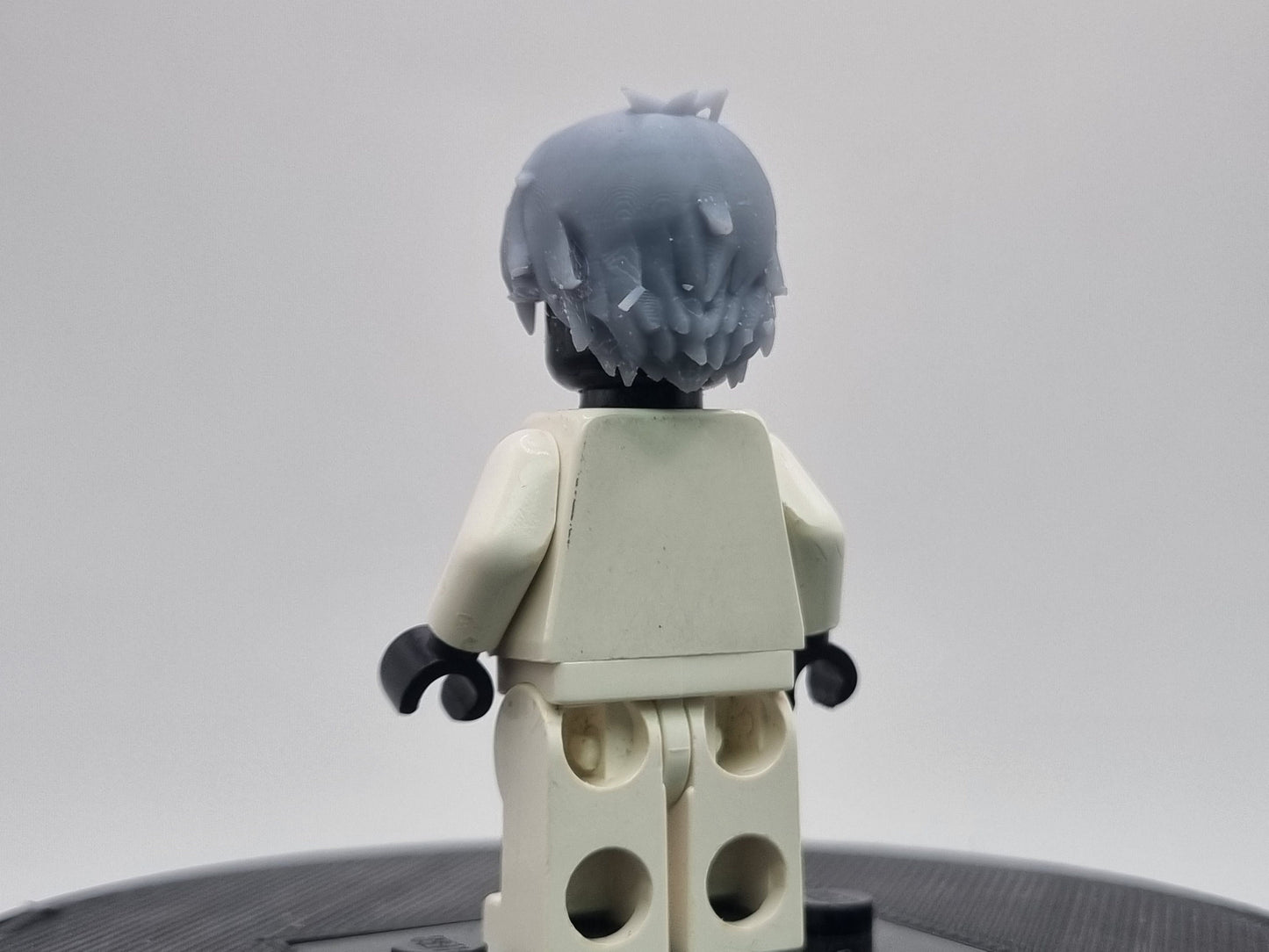 Building toy custom 3D waifu with short hair!