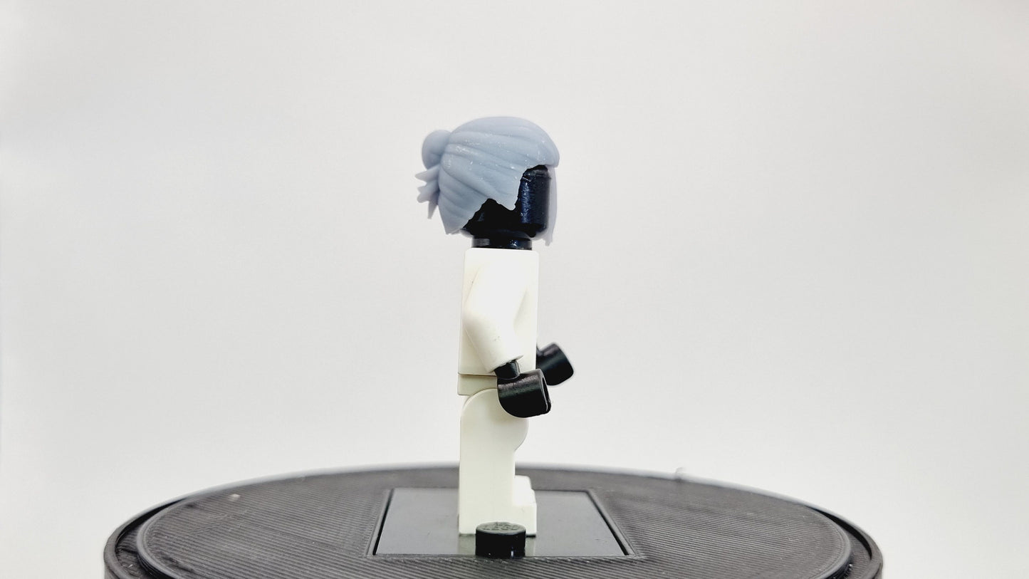 Building toy ninja sorcerer with single hair strand!