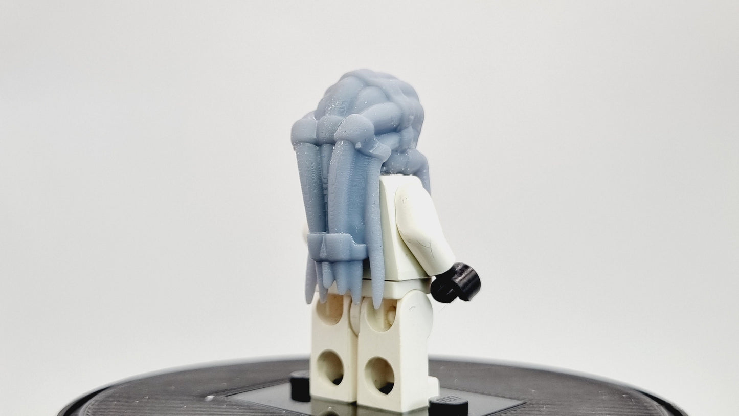 Building toy galaxy wars alien with long hair!