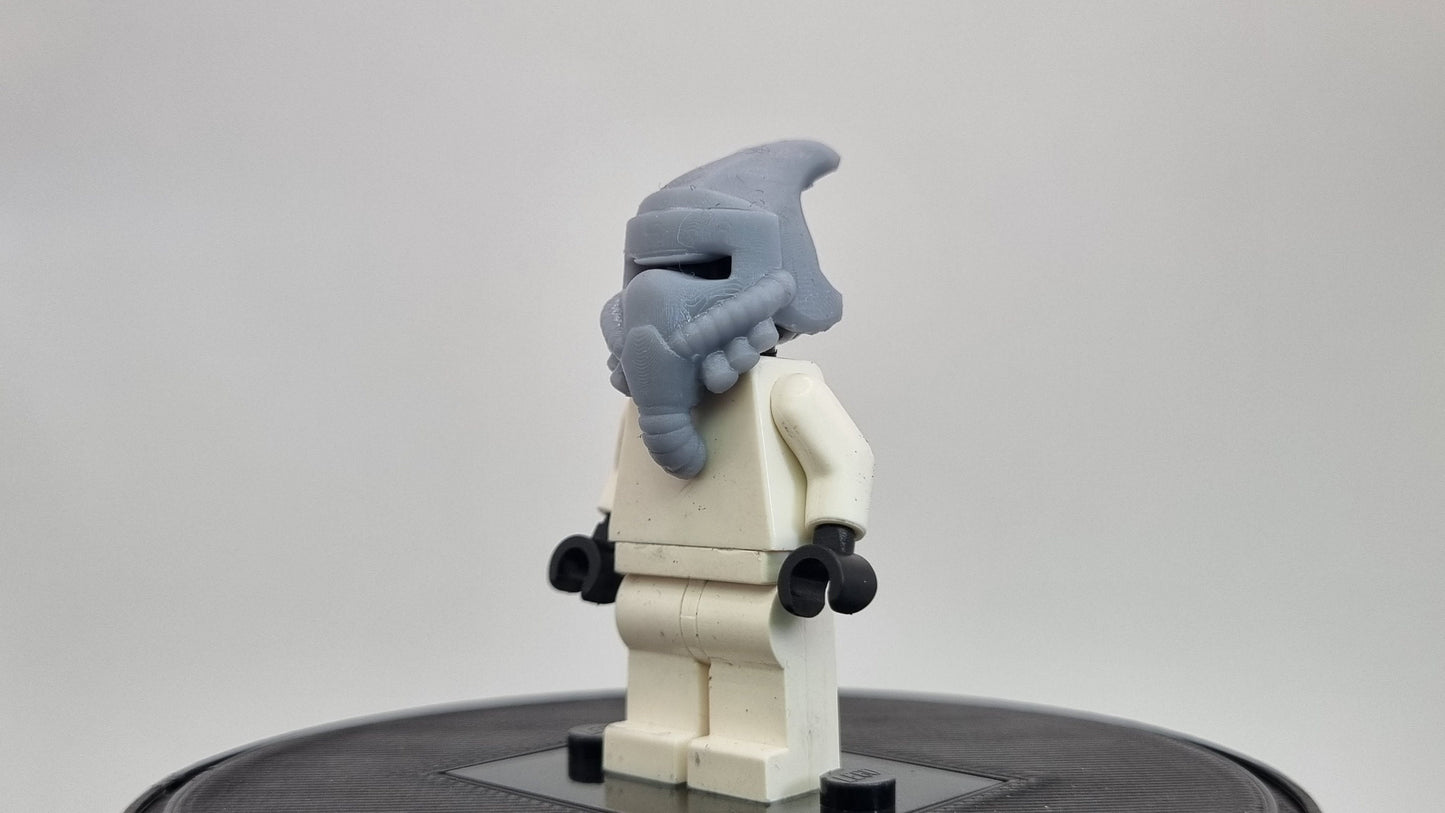 Building toy 3D printed galaxy wars alien with gas mask