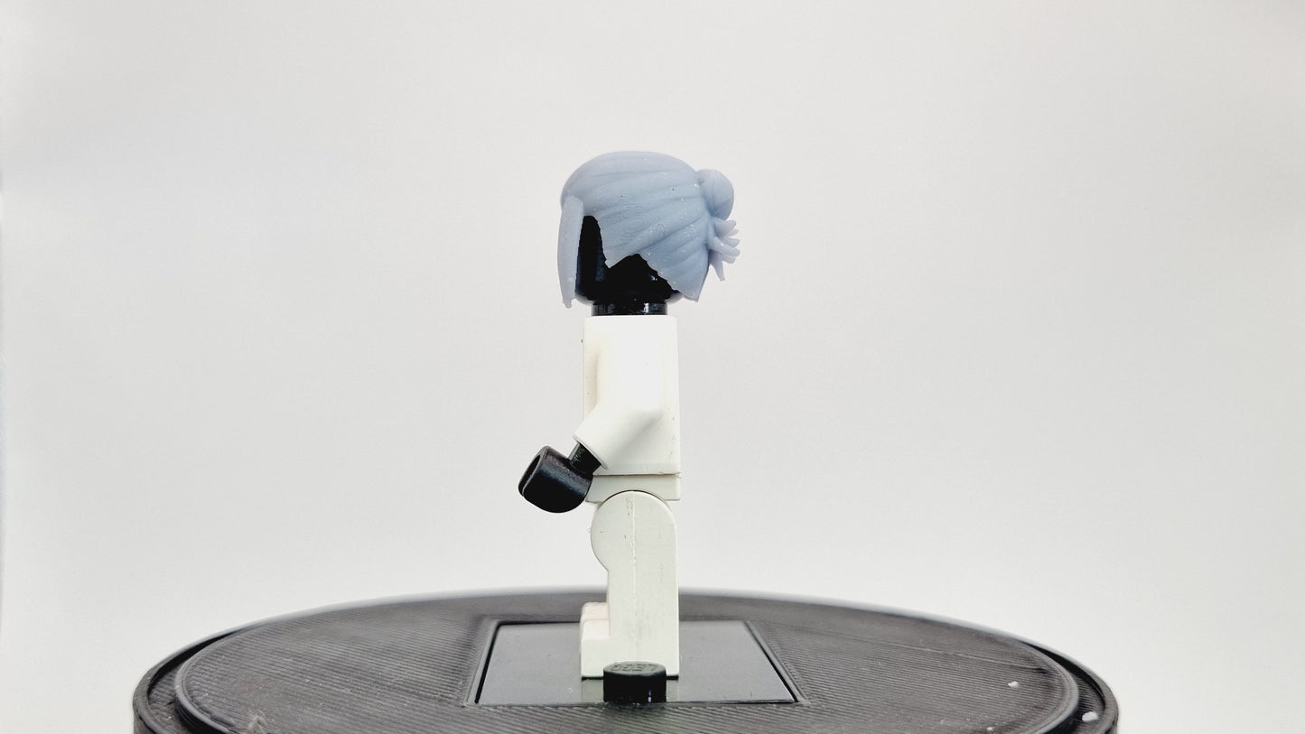 Building toy ninja sorcerer with single hair strand!