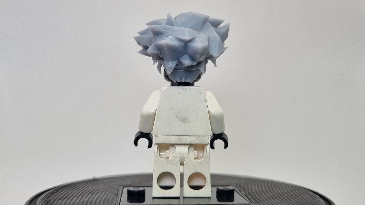 Building toy non analog creature tamer with big hair piece!