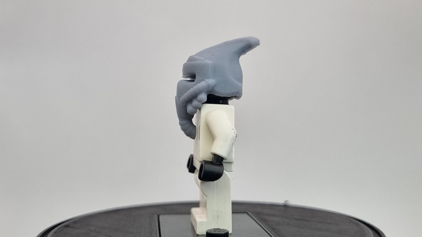 Building toy 3D printed galaxy wars alien with gas mask