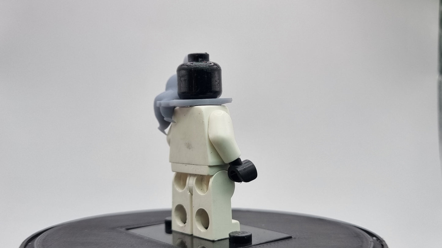 Building toy custom 3D printed animal to catch lightning animal on neck!