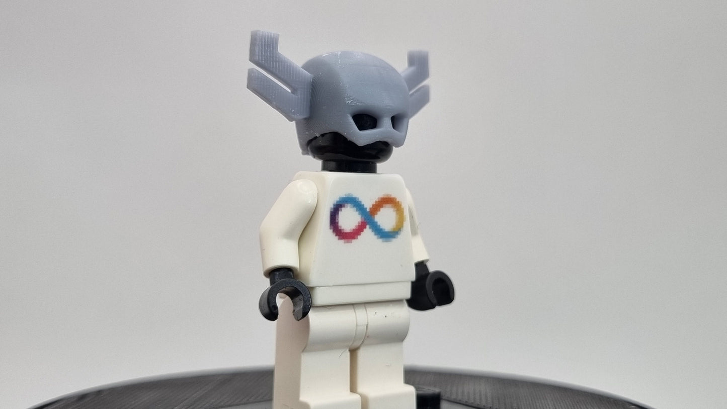 Building toy custom 3D printed super heroes helmet with 2 spikes on the sides!