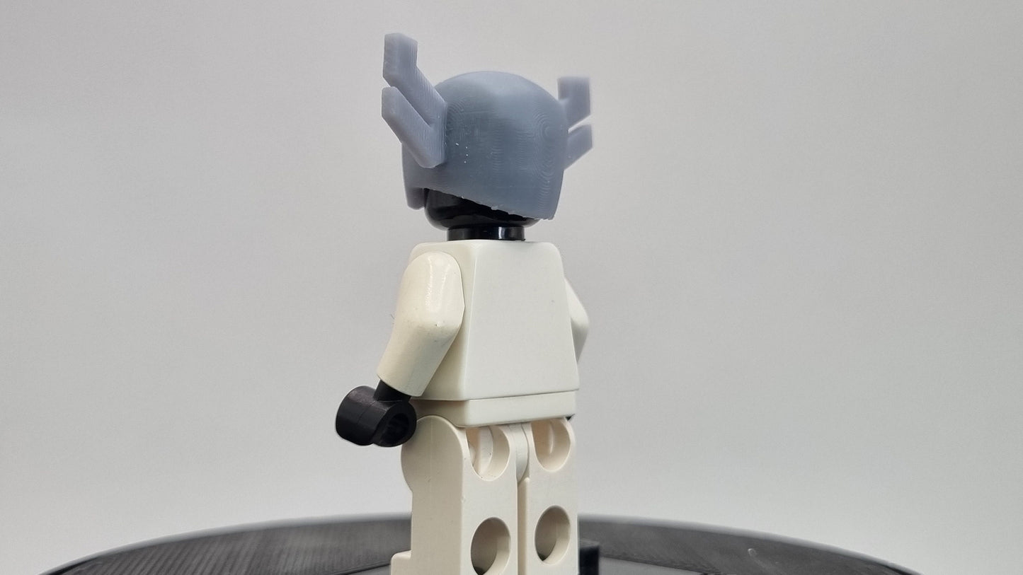 Building toy custom 3D printed super heroes helmet with 2 spikes on the sides!