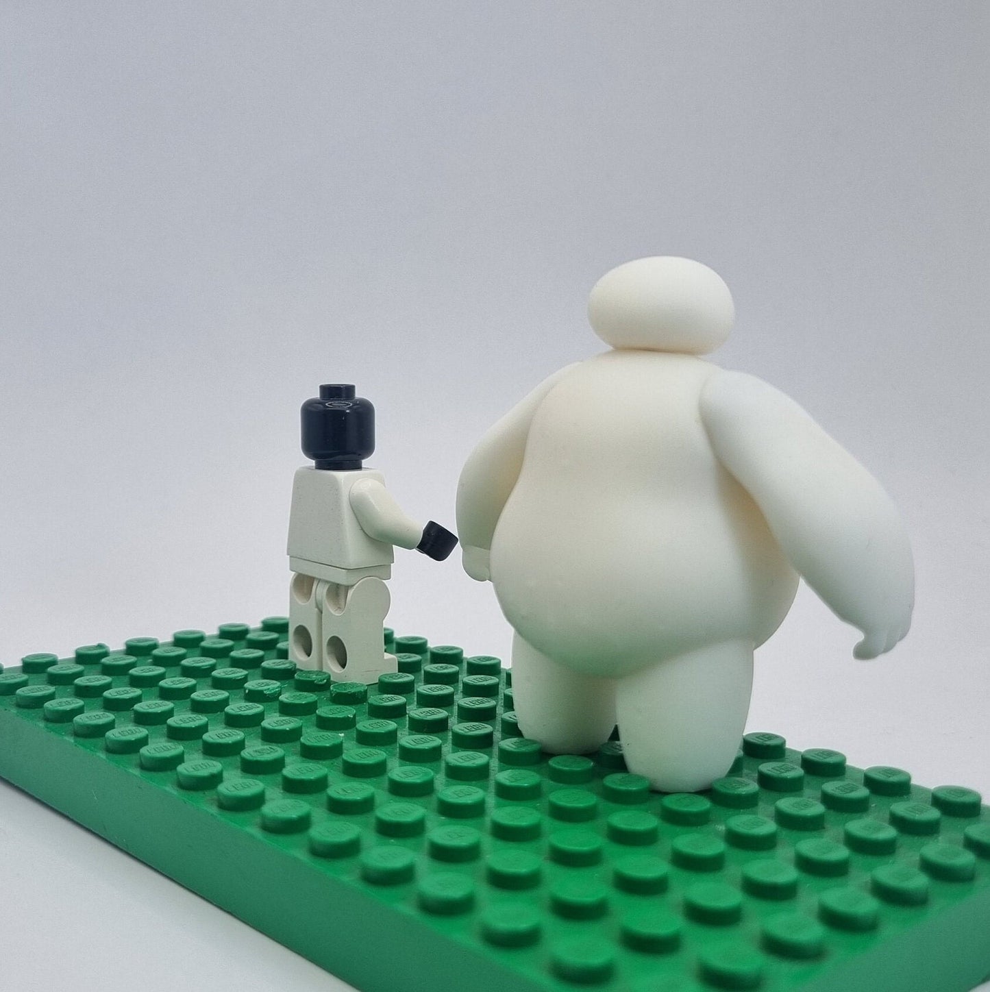 Custom 3D printed building toy big white marshmallow balloon character bigfig!