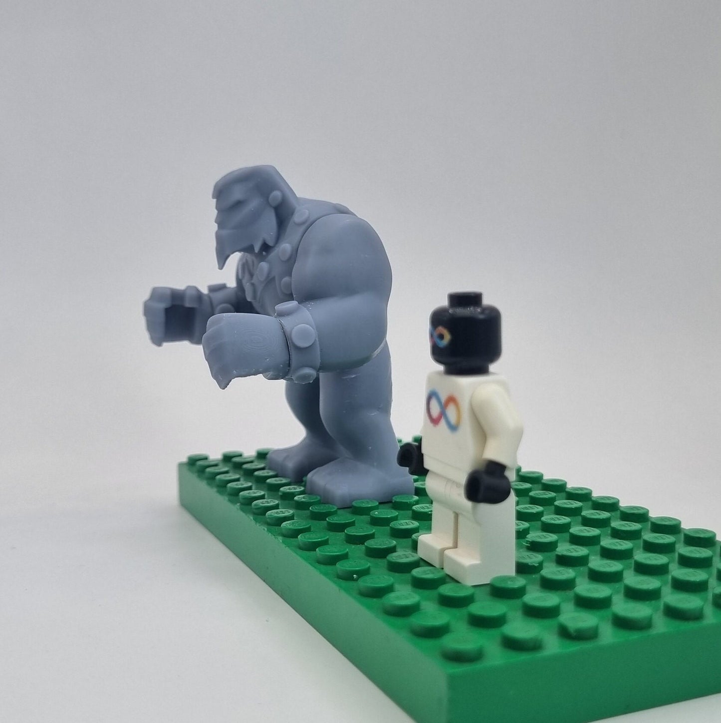 Custom 3D printed building toy teen heroes villain bigfig!