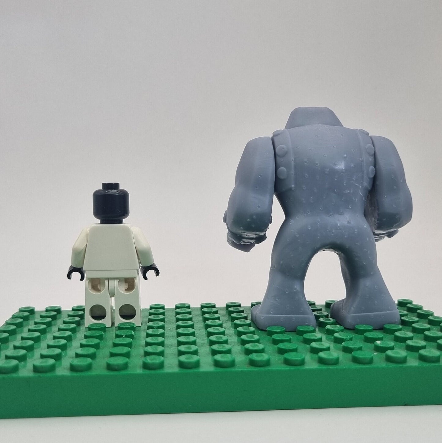 Custom 3D printed building toy teen heroes villain bigfig!