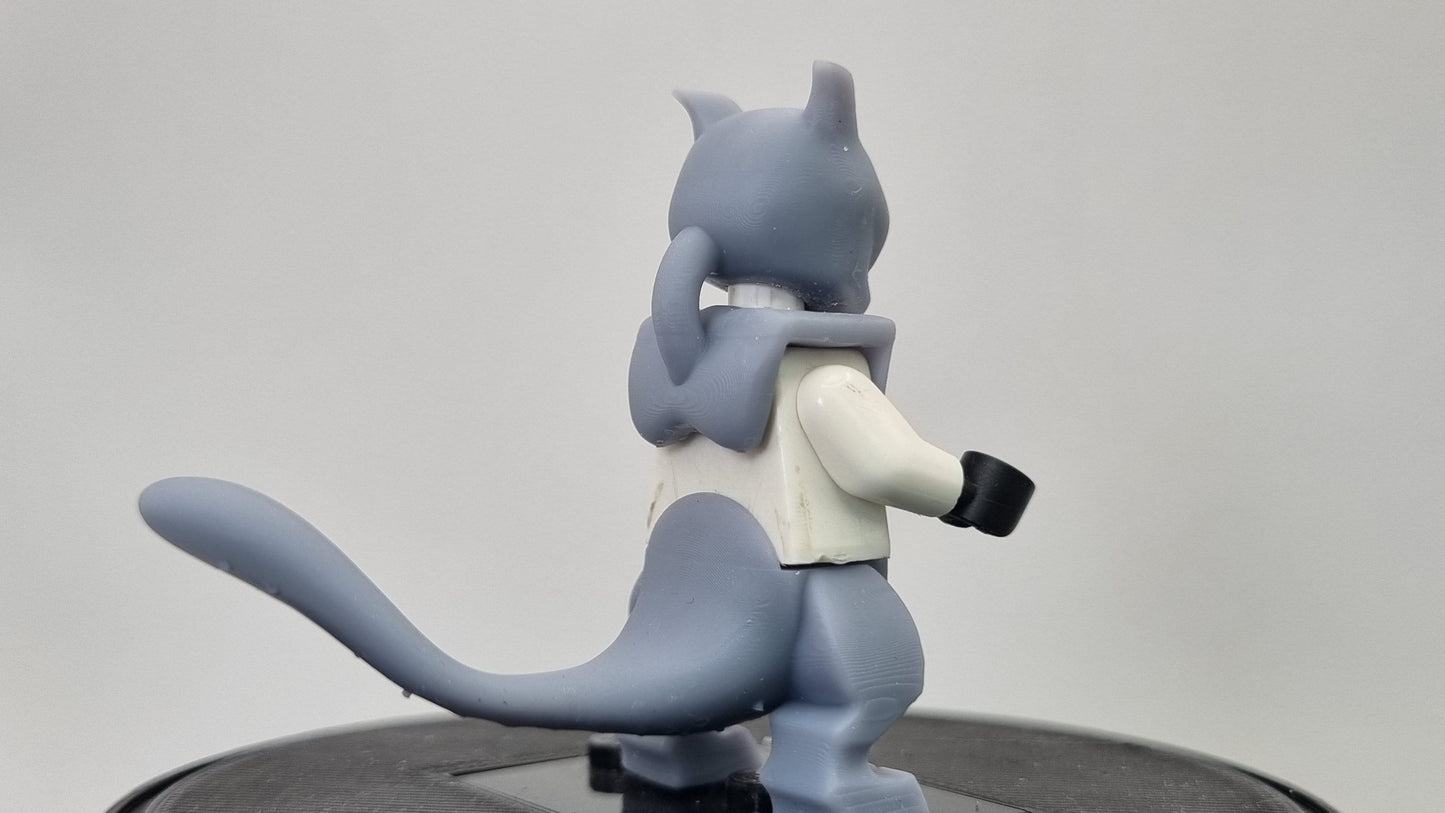 Building toy custom 3D printed animal to catch minifigure lab bread animal
