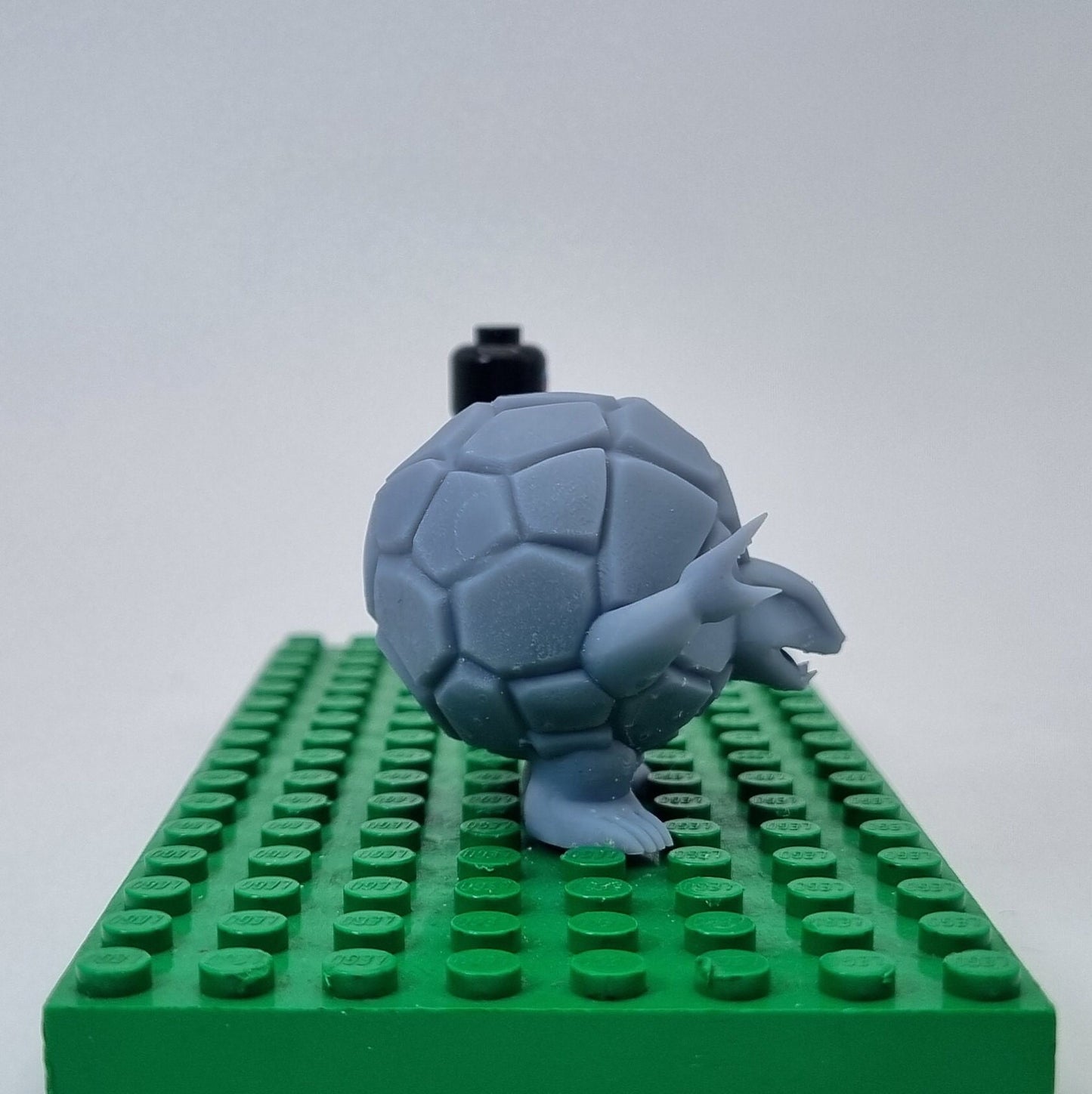 Building toy custom 3D printed animal to catch round rock!