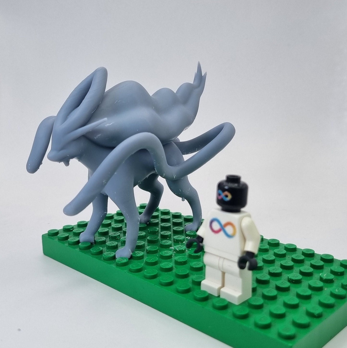 Building toy custom 3D printed animal to catch legdanry water dog