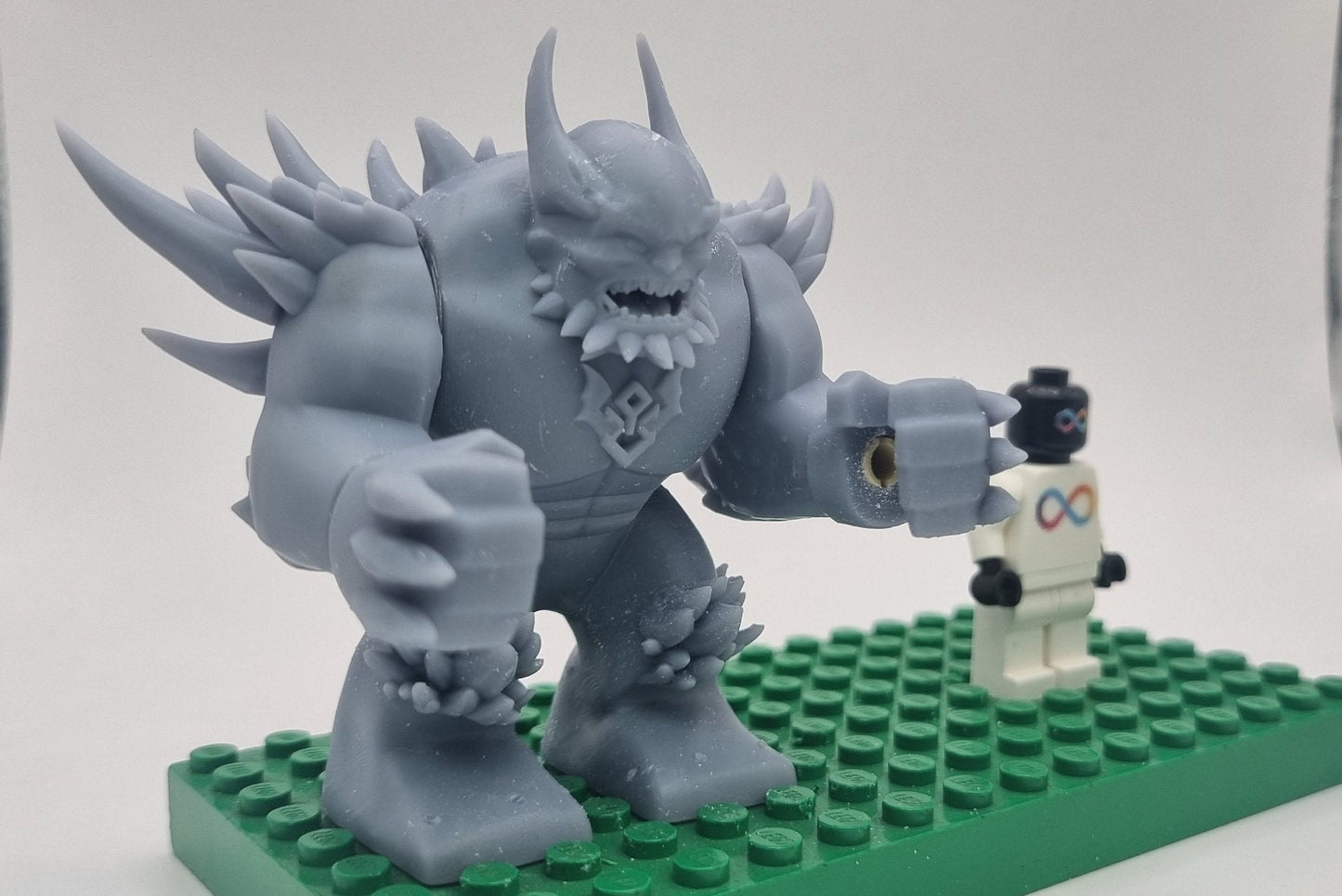 Custom 3D printed building toy spiky bigfig!