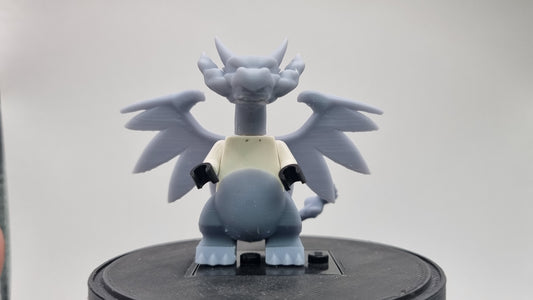 Building toy custom 3D printed minifigure animal to catch dragon X!