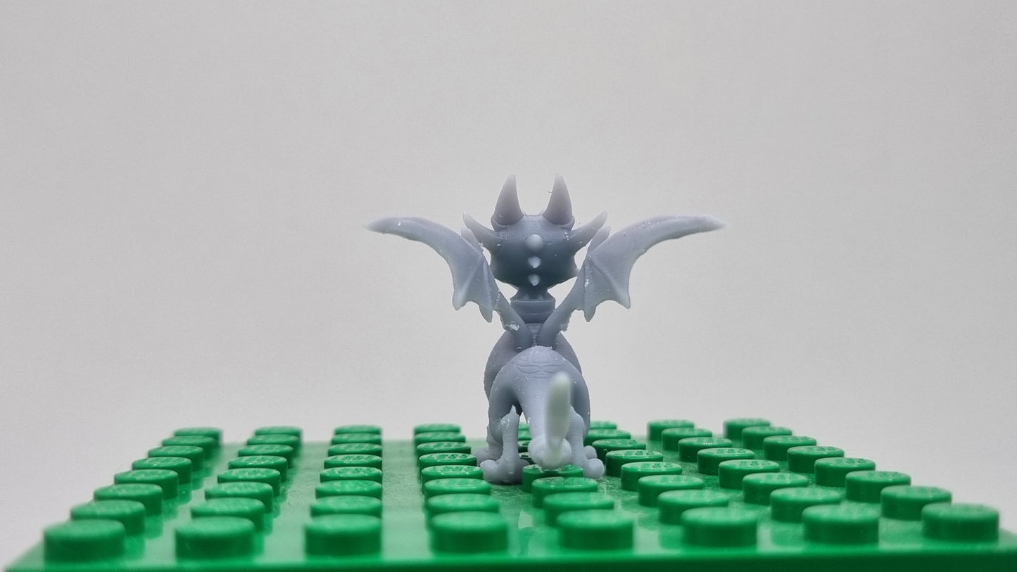 Building toy custom 3D printed female small dragon!