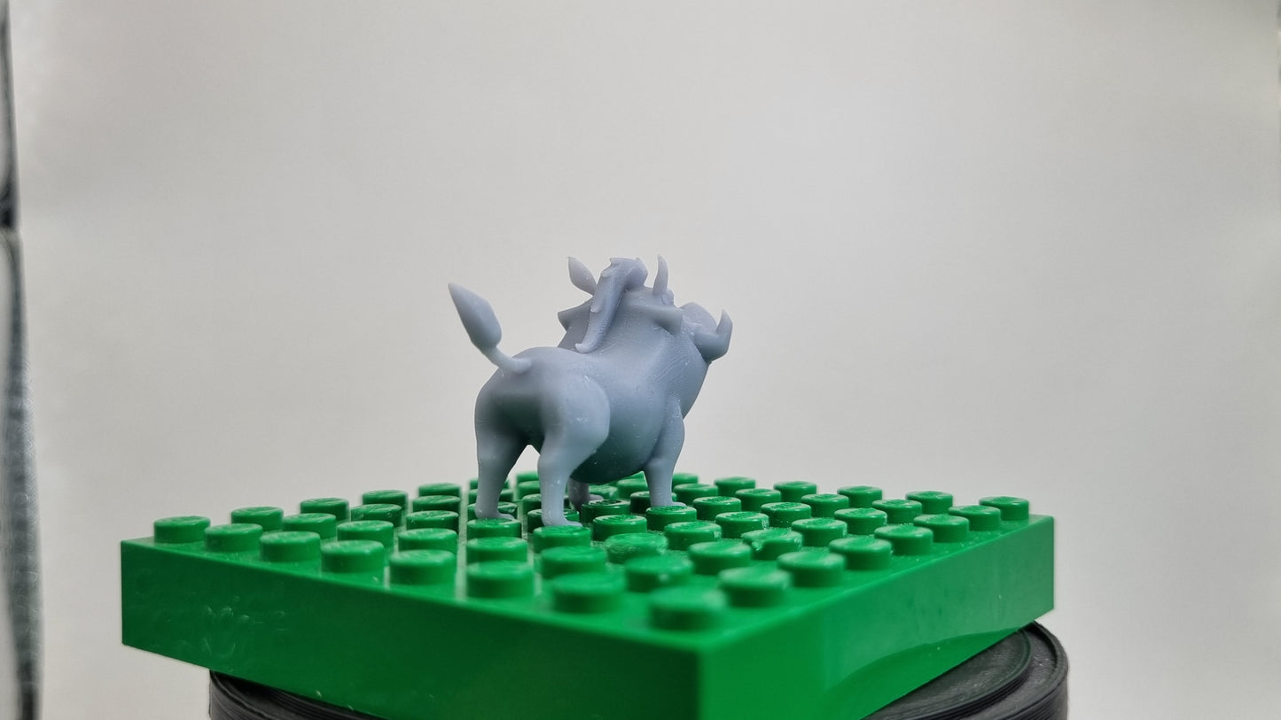 Building toy custom 3D printed pig that's a lions friend!