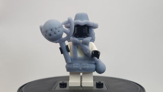Building toy custom 3D printed pirate sniper!