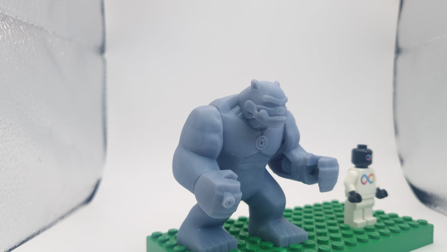 Building toy custom 3D printed super hero green ring wearing alien bigfig!