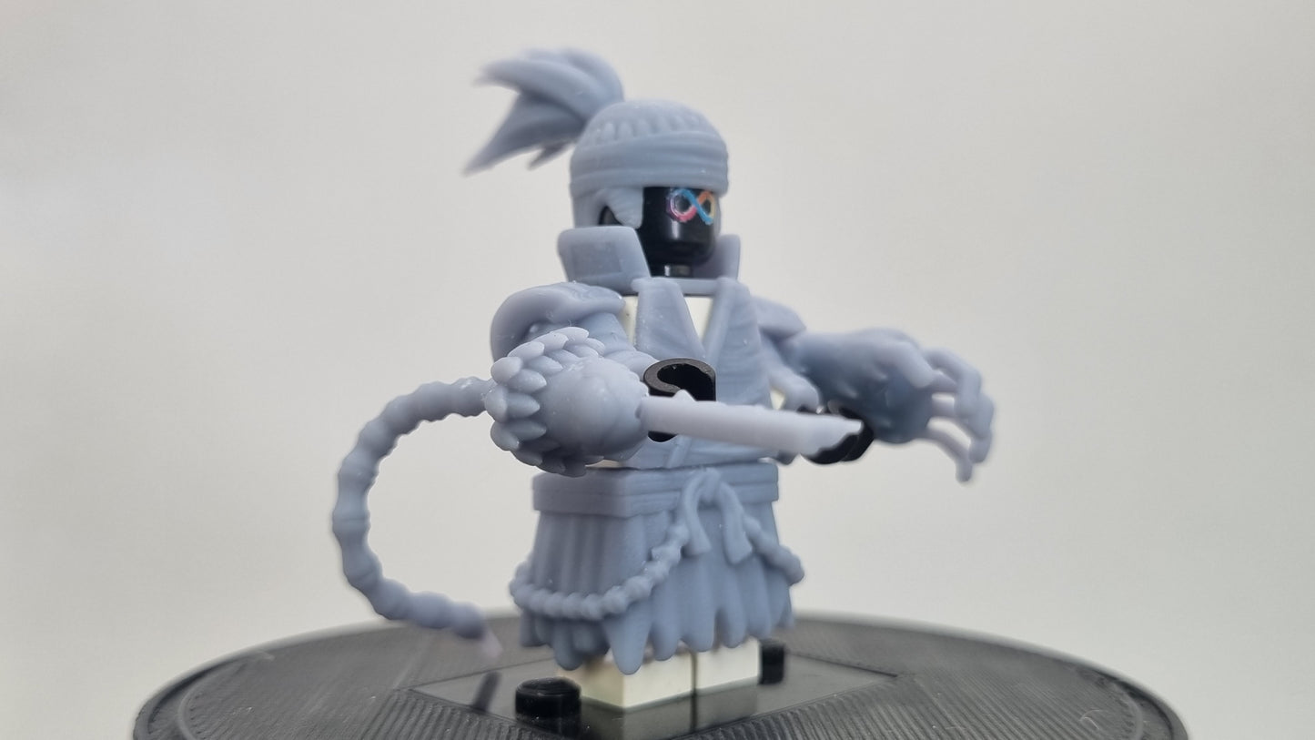 Building toy custom 3D printed soul fighter with red hair and extra arm!