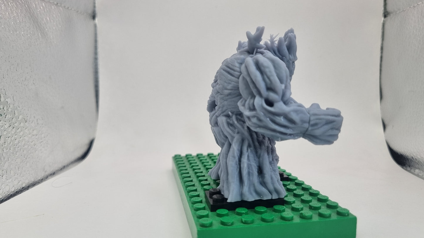 Building toy custom 3D printed superhero tree!