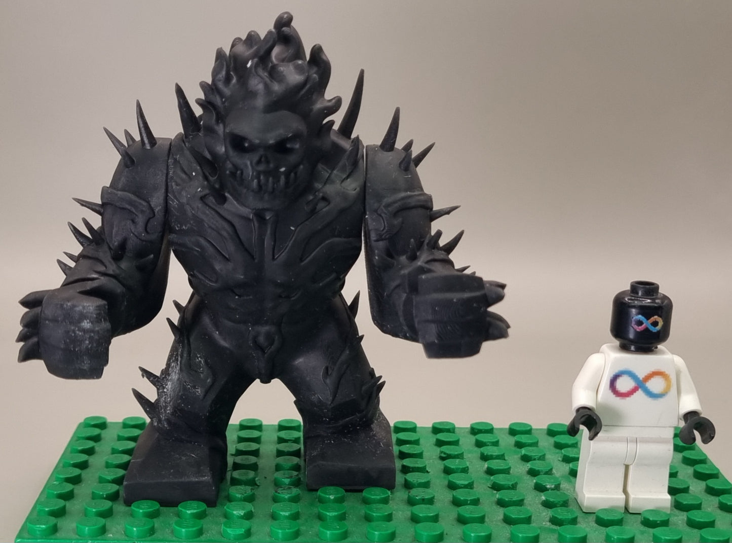 Building toy custom 3D printed super hero flaming head bigfig!