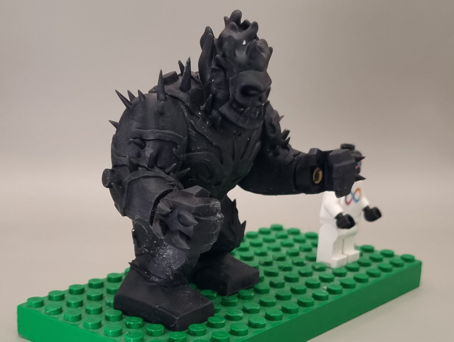 Building toy custom 3D printed super hero flaming head bigfig!