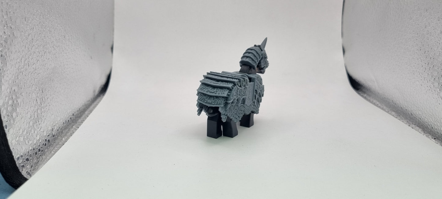 Building toy custom 3D printed lord of the three defender with horse!