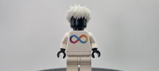 Building toy custom 3D printed ninja sorcerer student with white hair!