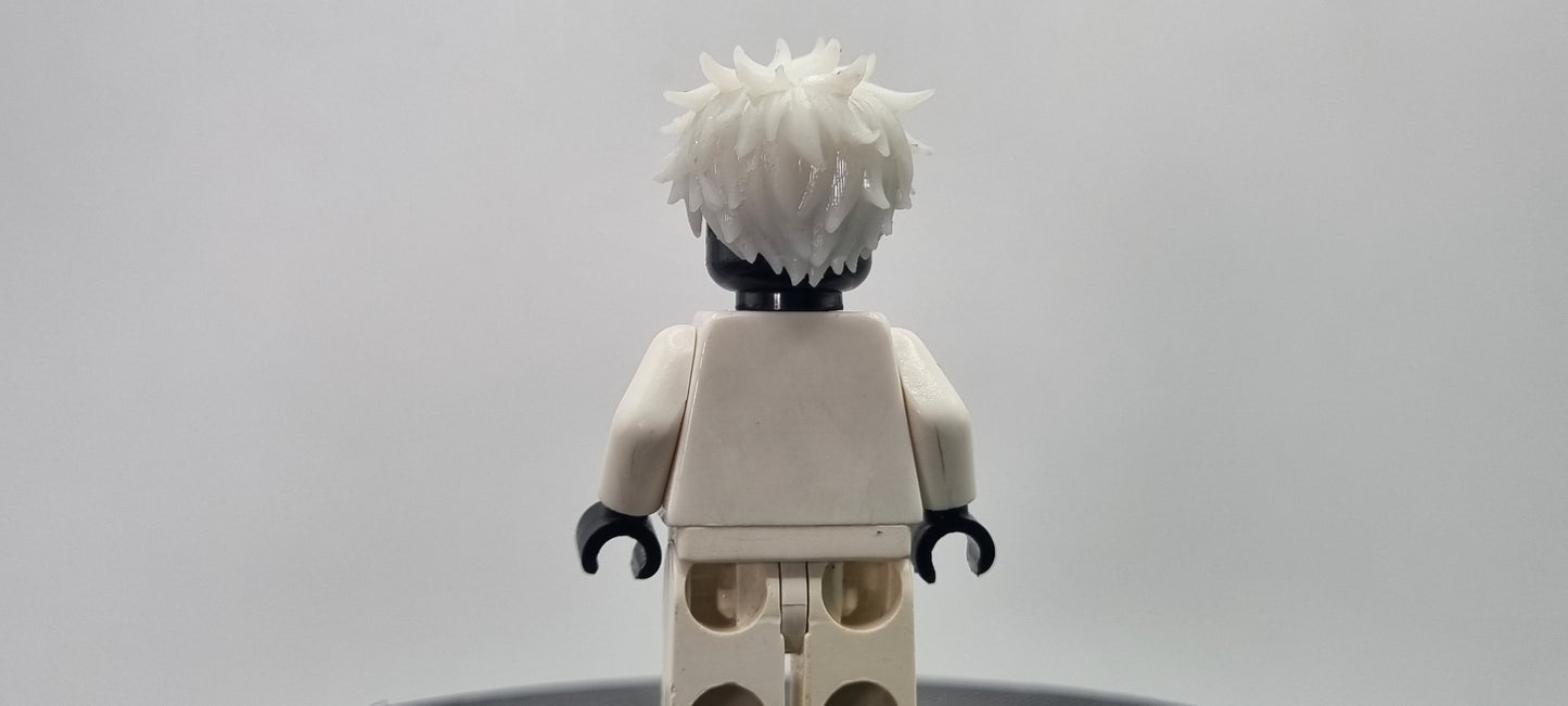 Building toy custom 3D printed ninja sorcerer student with white hair!