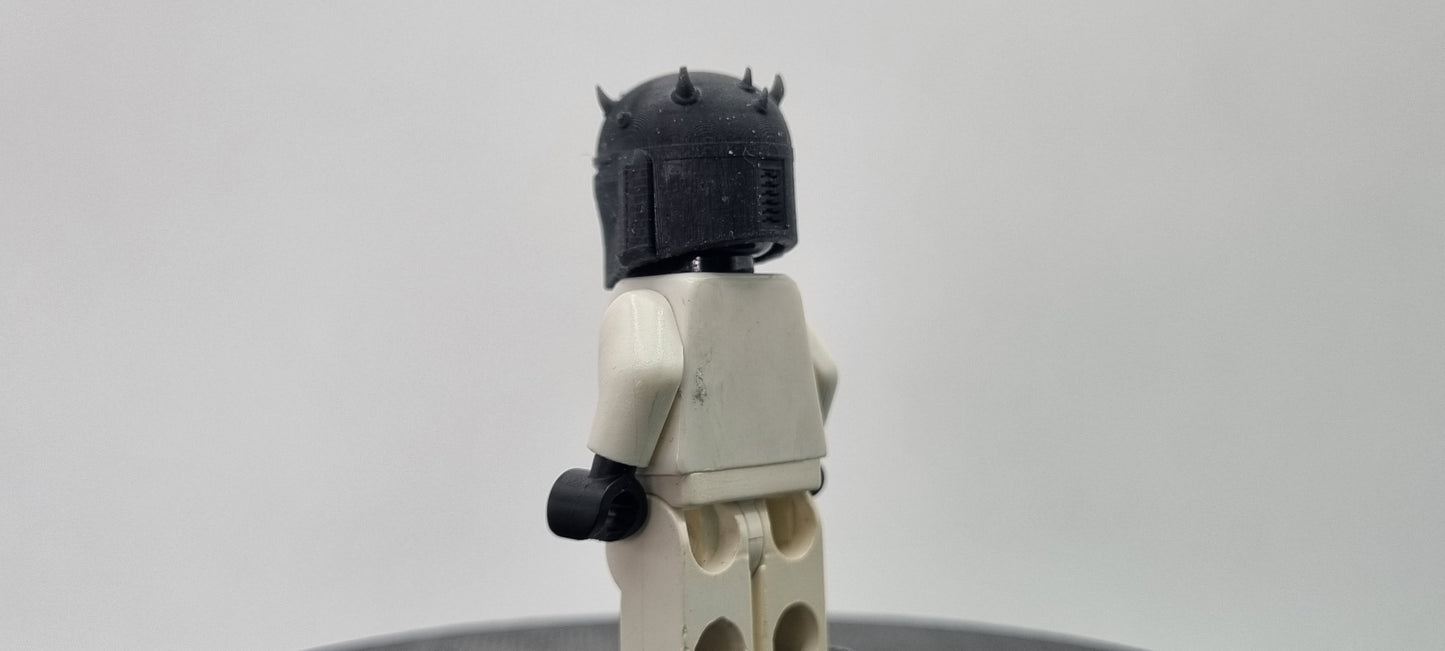 Building toy custom 3D printed galaxy wars fighting buckets spikey helmet!