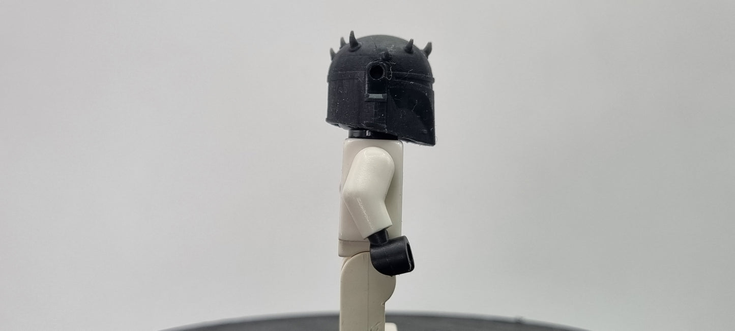 Building toy custom 3D printed galaxy wars fighting buckets spikey helmet!