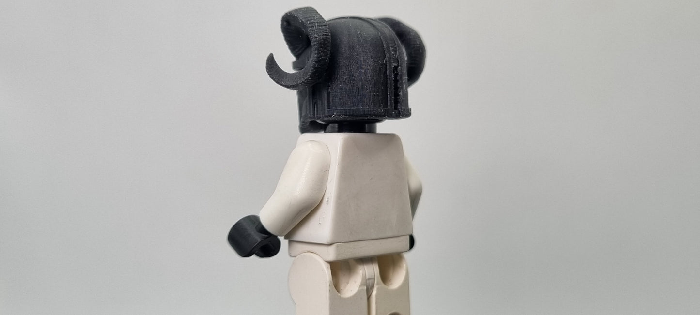 Building toy custom 3D printed galaxy wars small horned bucket helmet!