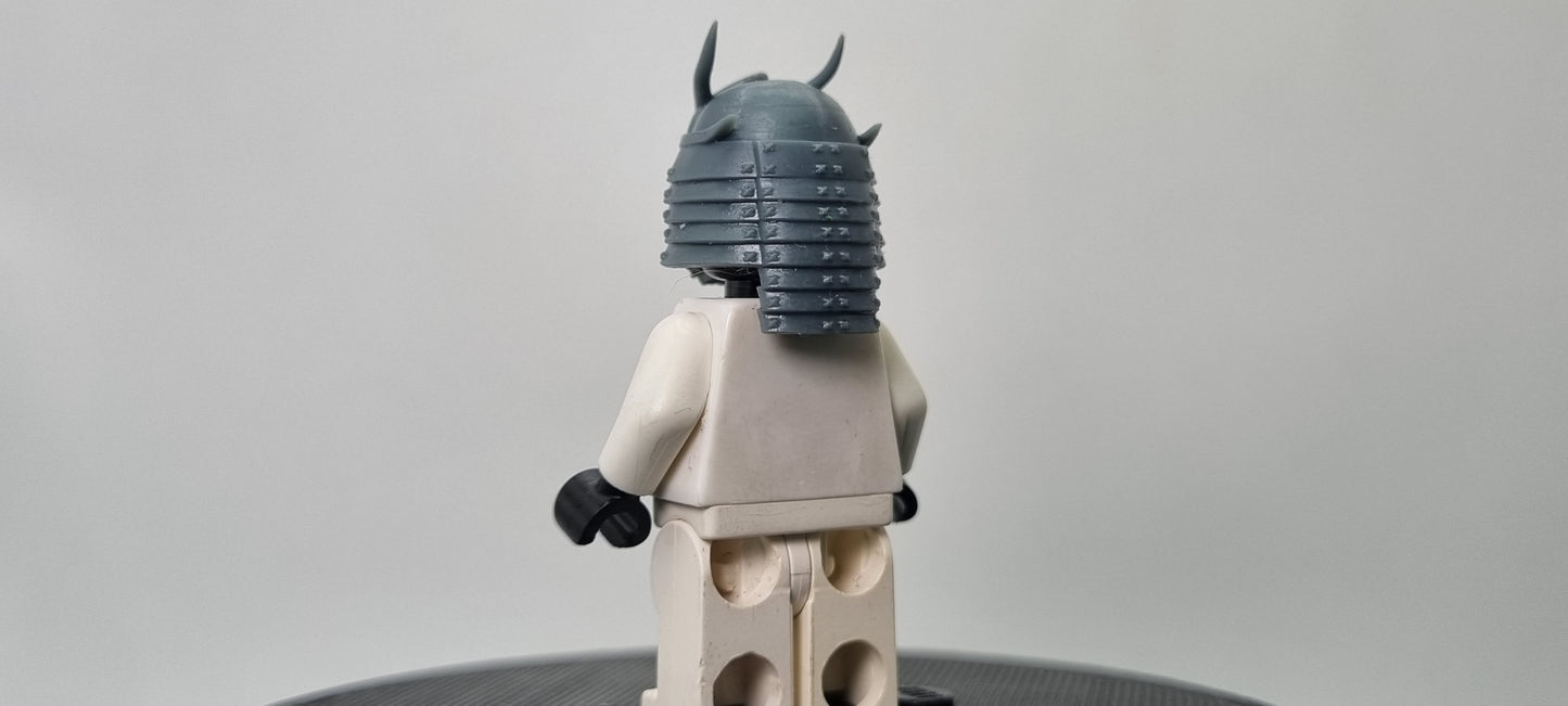 Building toy custom 3D printed galaxy wars samurai bucket helmet! Printed in high resolution 12k!