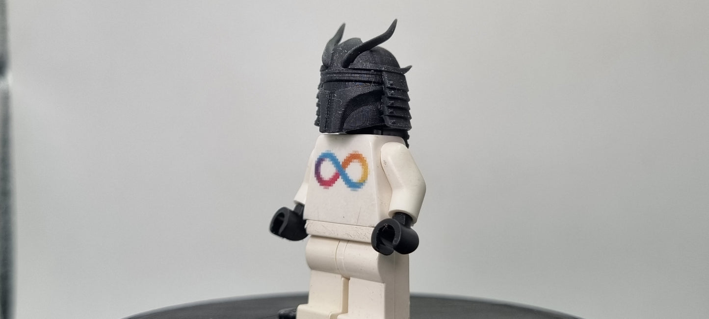Building toy custom 3D printed galaxy wars samurai bucket helmet!