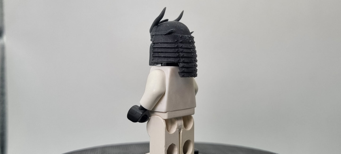 Building toy custom 3D printed galaxy wars samurai bucket helmet!