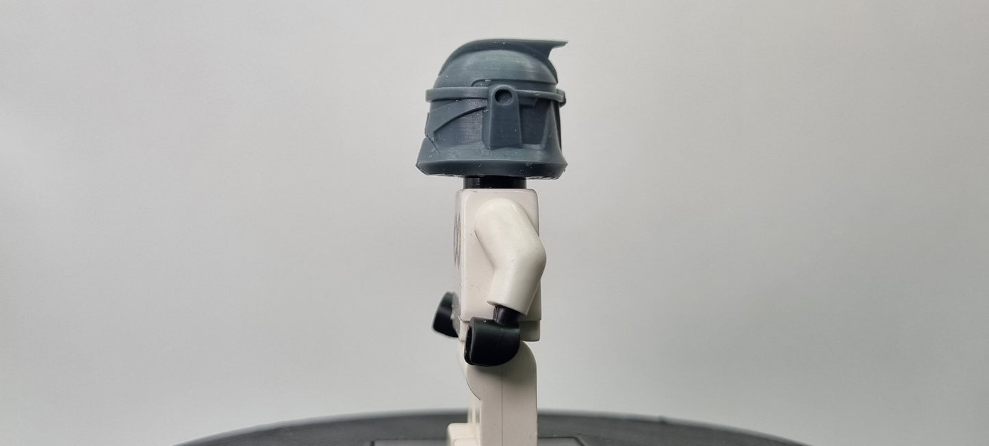 Building toy custom 3D printed galaxy wars first phase helmet!