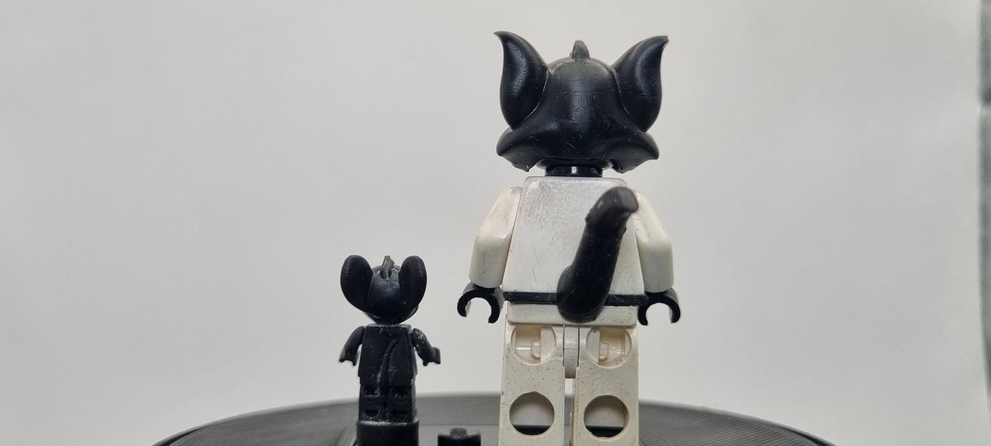 Building toy custom 3D printed cat and mouse set!