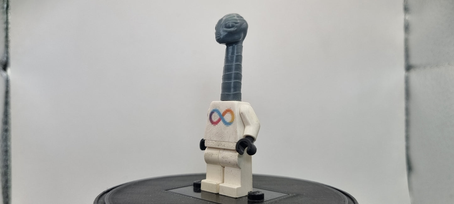 Building toy custom 3D printed galaxy wars long neck alien pack!