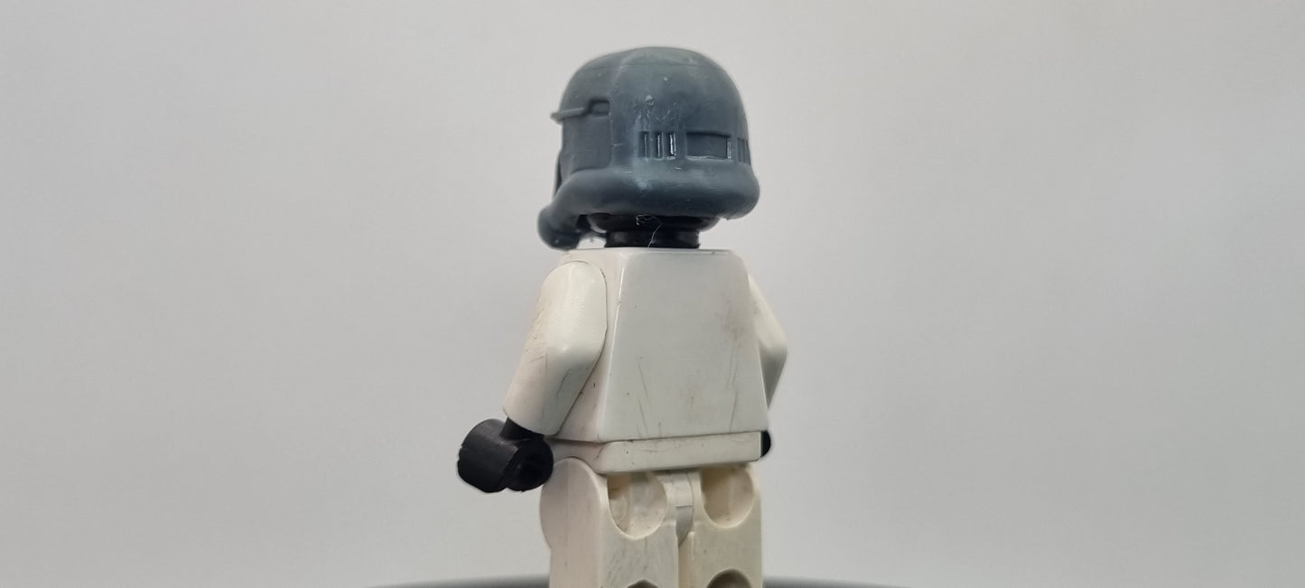 Building toy custom 3D printed galaxy wars dark trooper helmet!