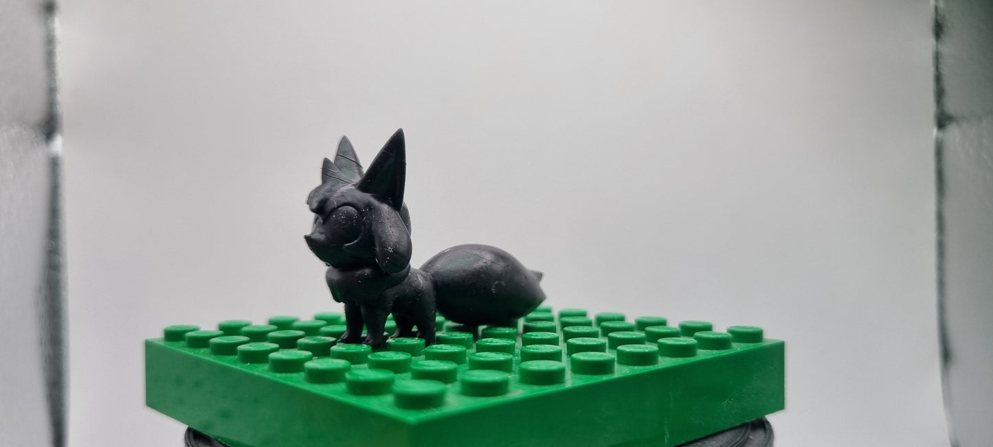 Building toy custom 3D printed knock off animal to catch fox!