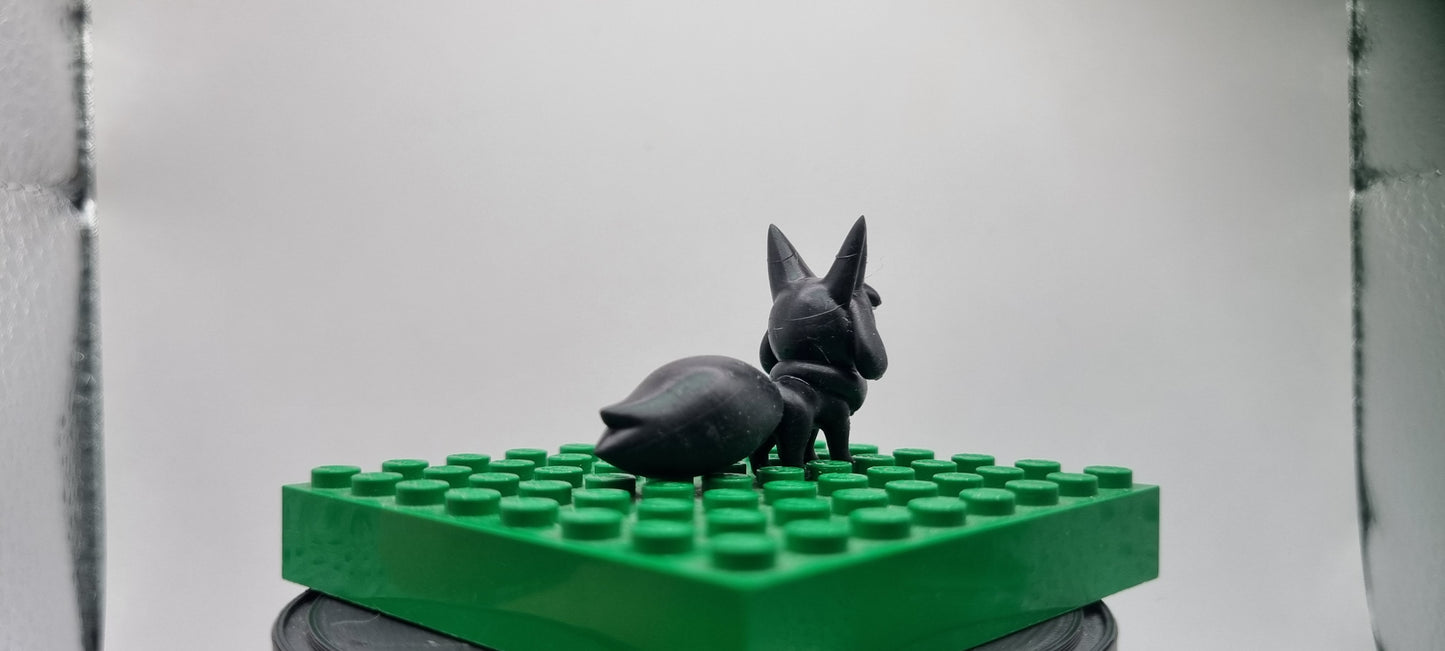 Building toy custom 3D printed knock off animal to catch fox!