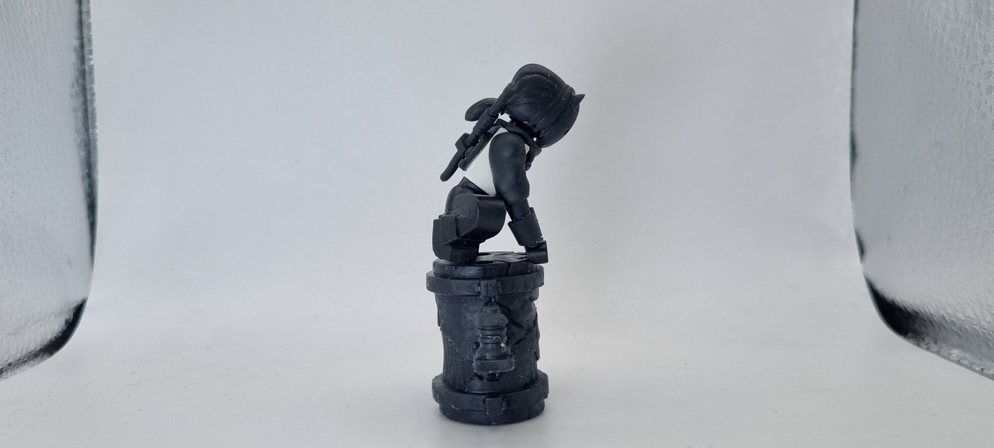 Building toy custom 3D printed ninja on pole