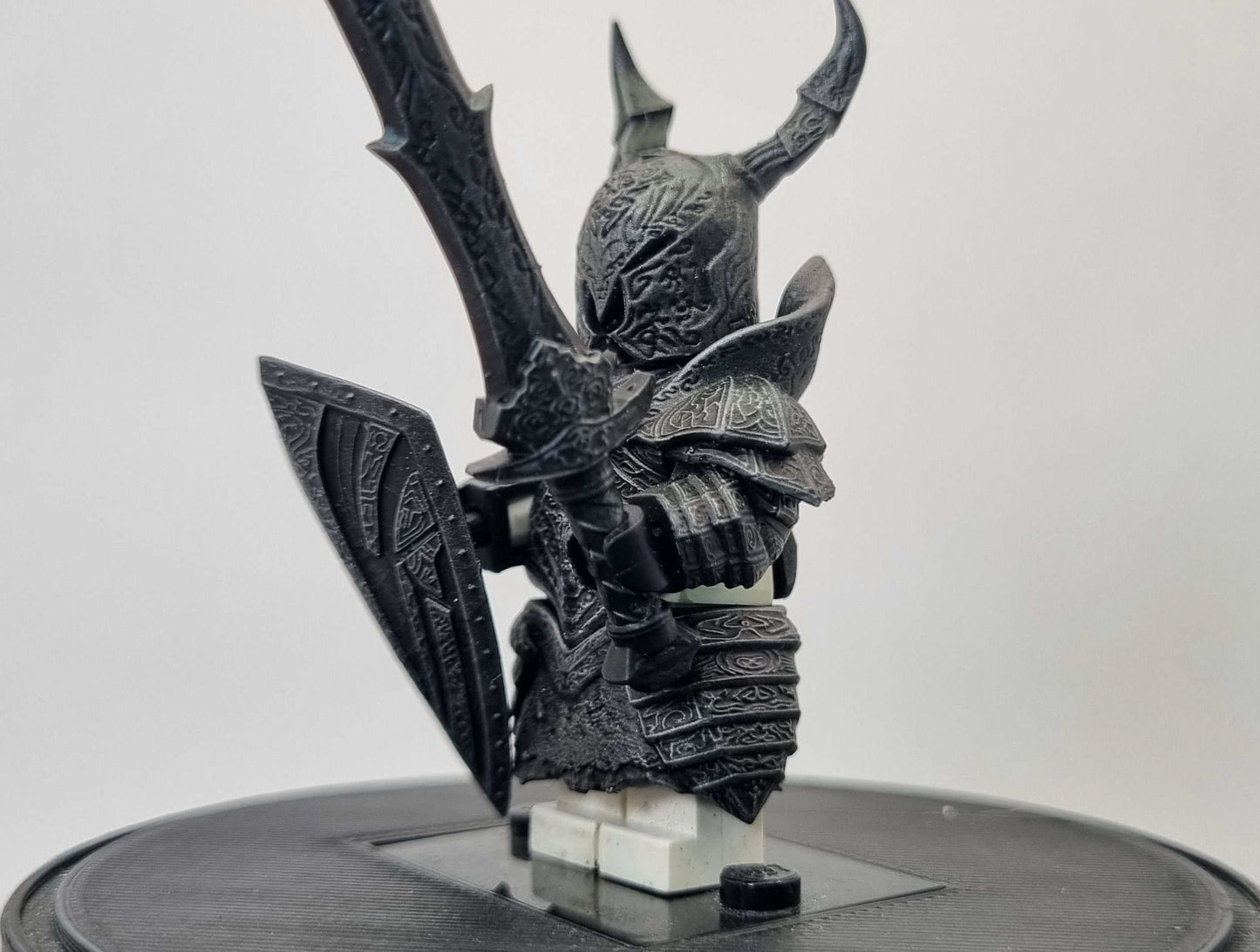 Building toy custom 3D printed fighter of the dark warrior painted!