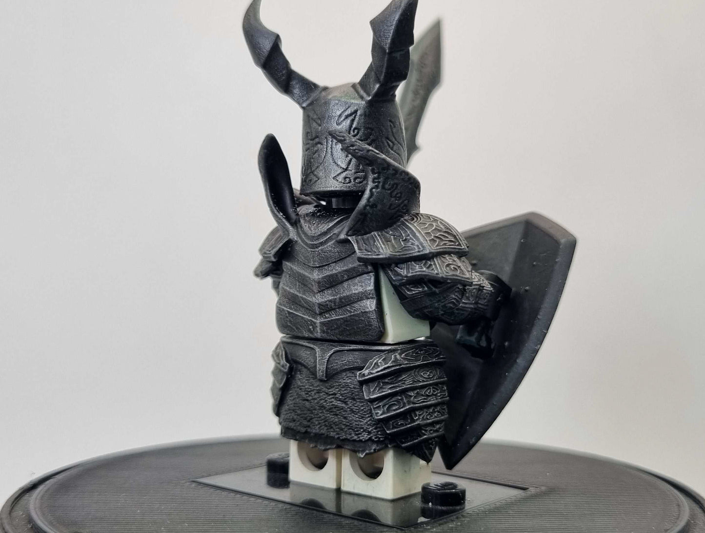 Building toy custom 3D printed fighter of the dark warrior painted!