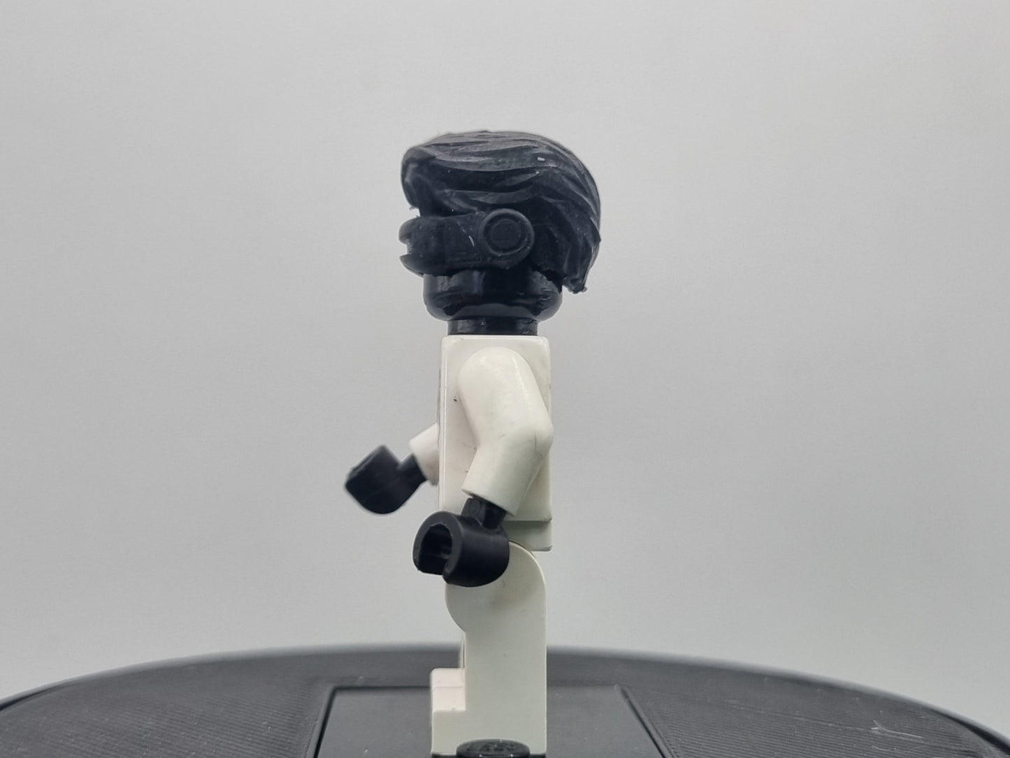 Building toy custom 3D printed laser eyed hero hair