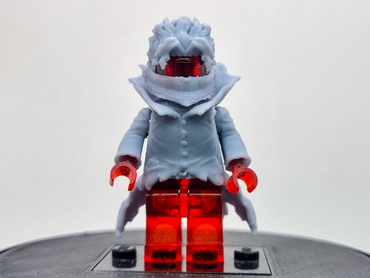 Building toy custom 3D printed fast runner looking with granny powers