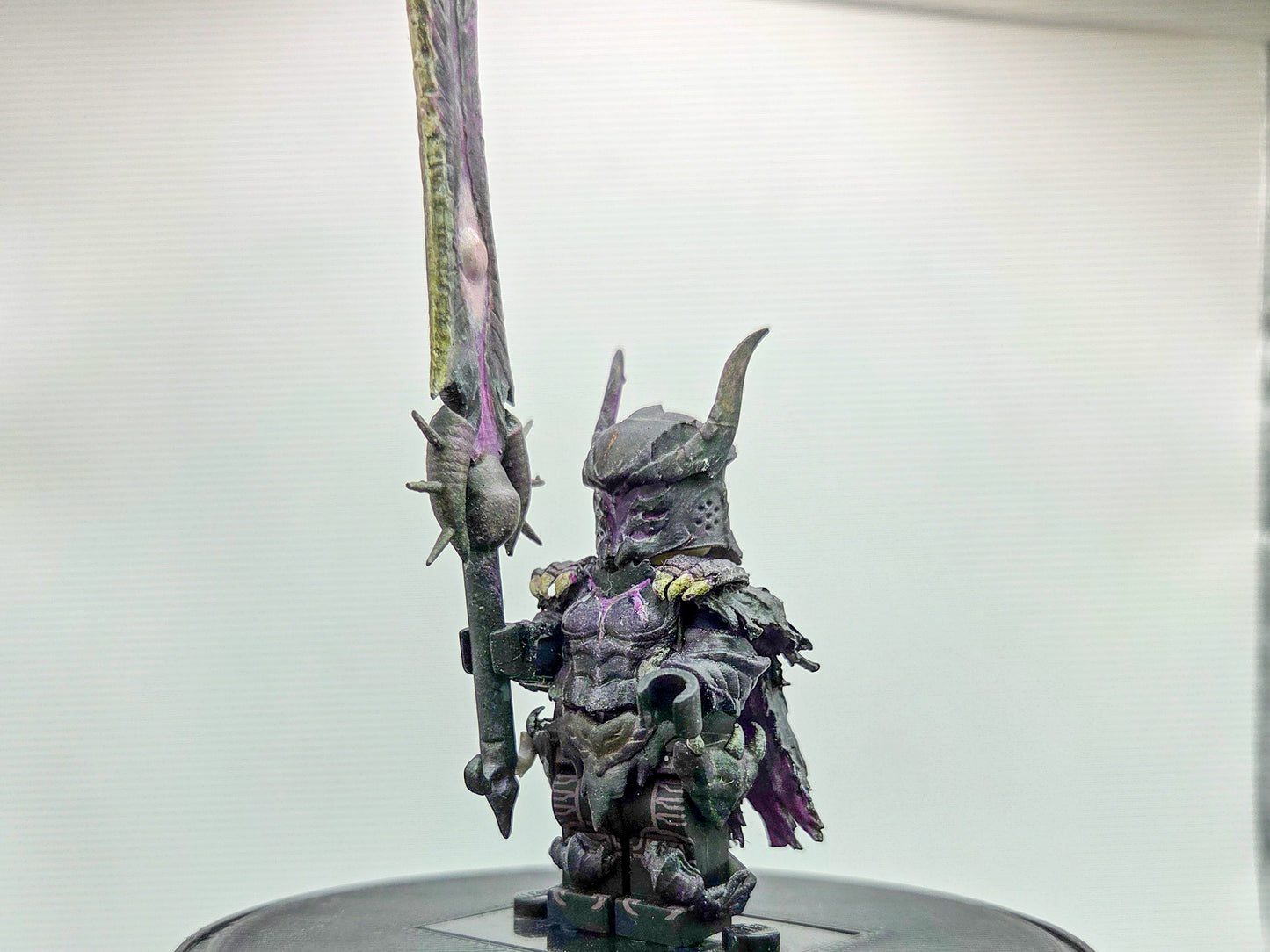 Custom 3D printed the one who hunts monsters massive sword warrior!