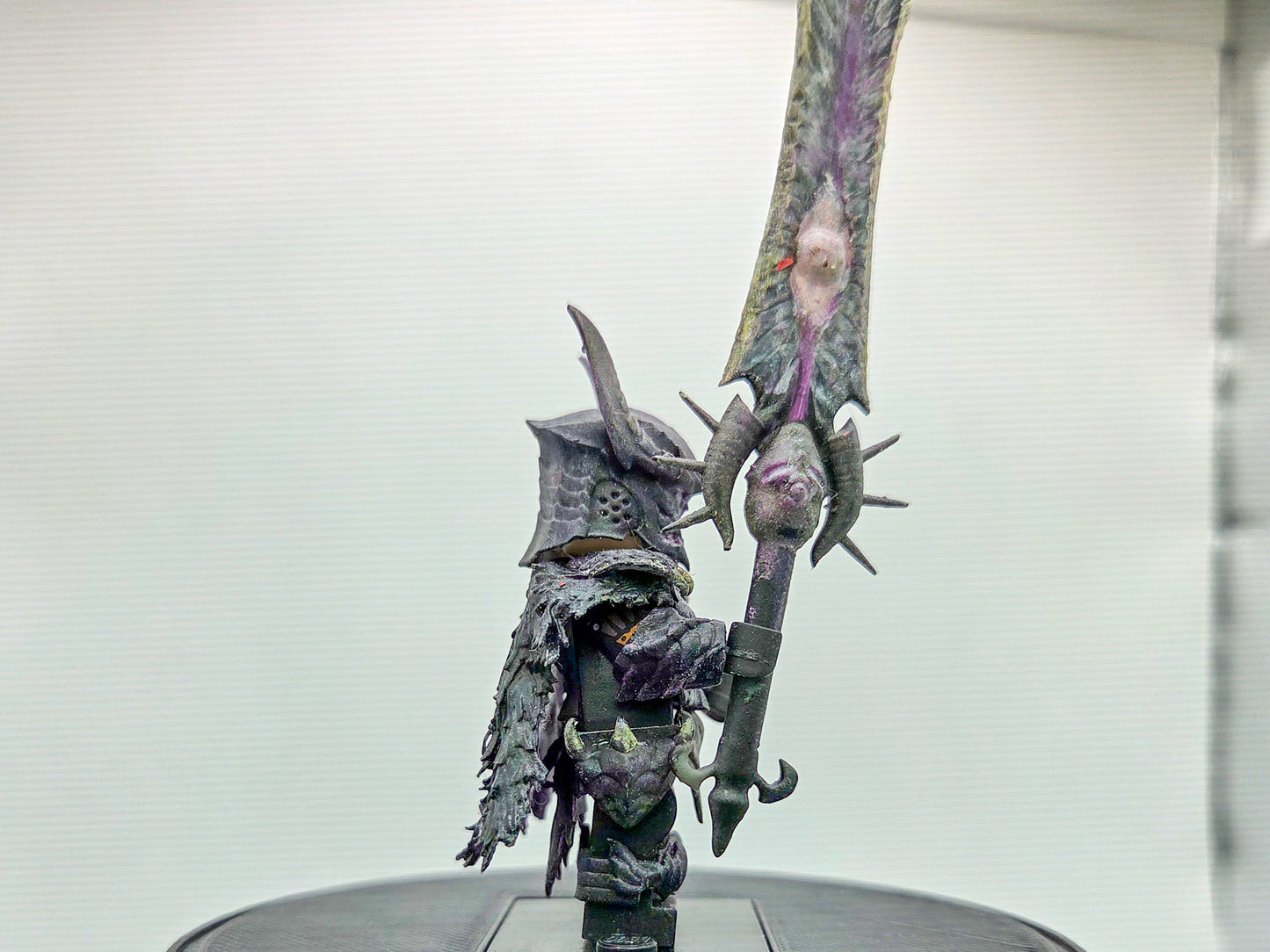 Custom 3D printed the one who hunts monsters massive sword warrior!