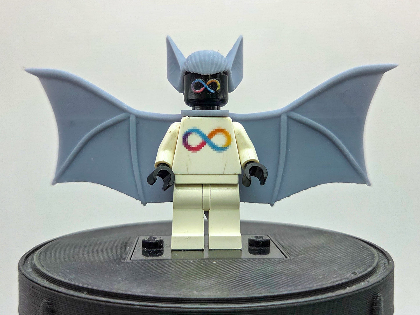 Custom 3D printed flying bad thing with wings!