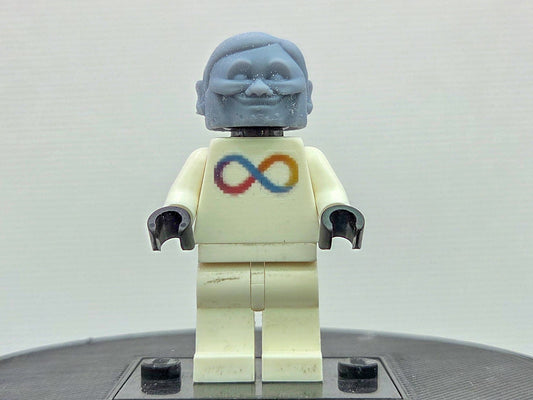 Custom 3D printed human looking alien!